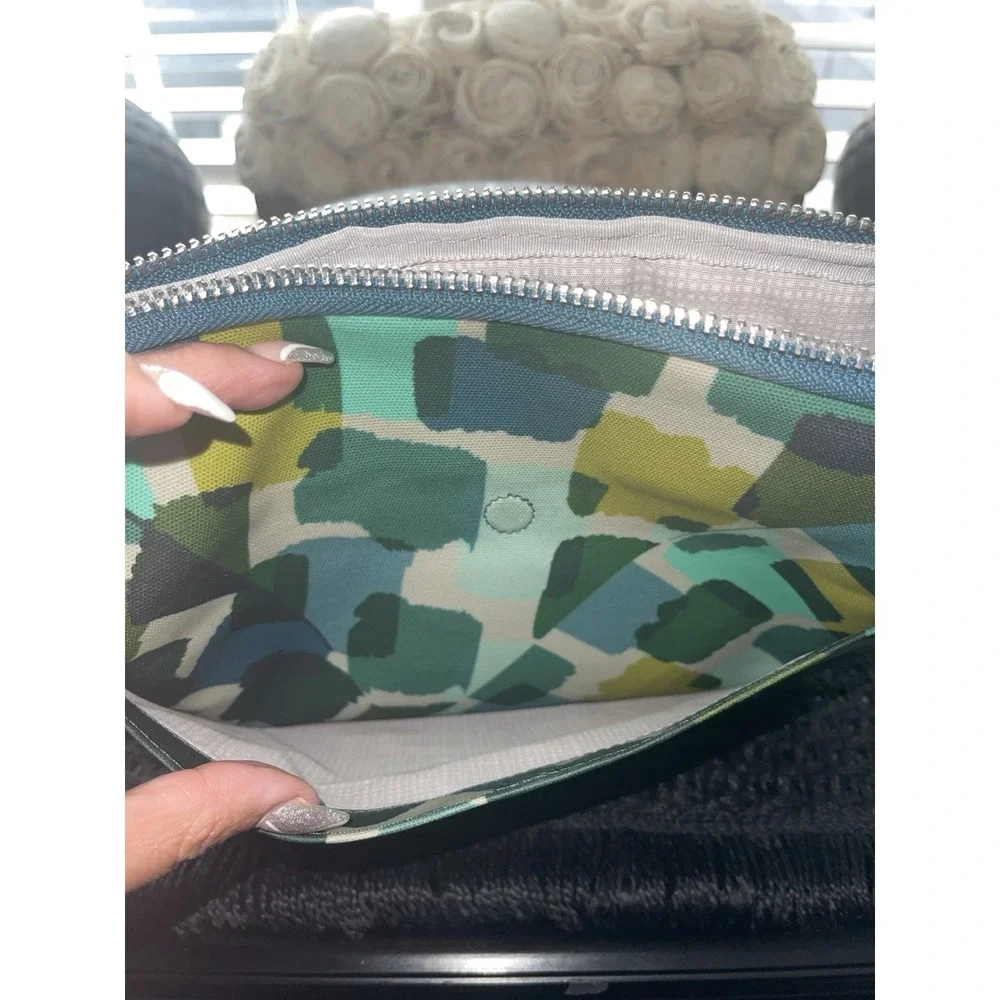 Brighton Tablet / Ipad Case Paint BX Coated Fabric Full Zip Magnetic Back Pocket